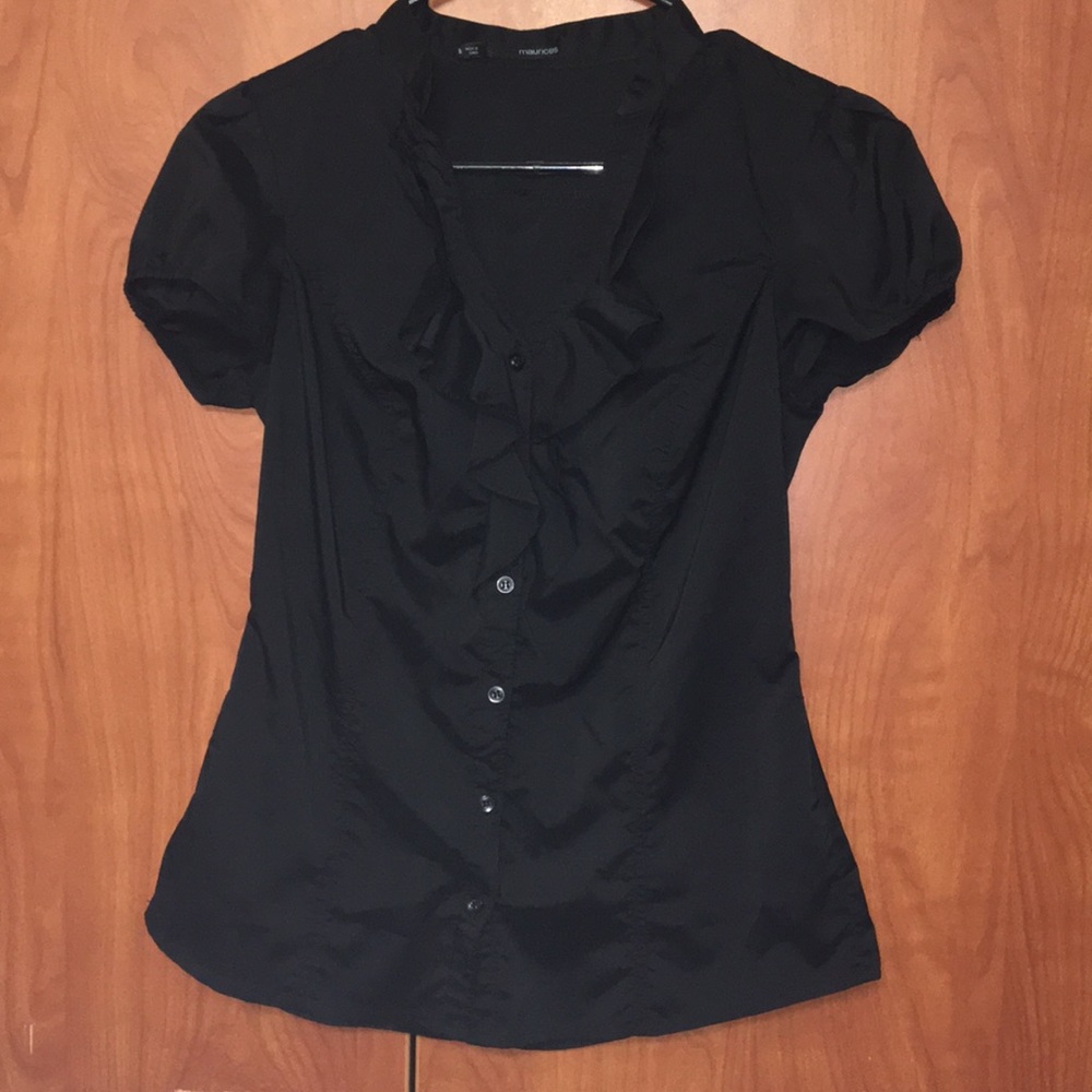 MAURICES/ buttoned up shirt